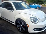 Used 2013 Volkswagen Beetle 2.0T image 4
