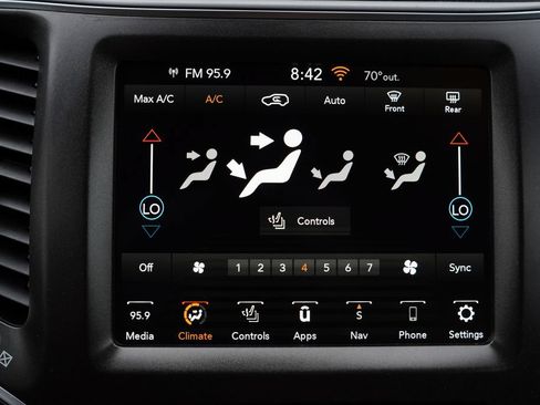 Used 2022 Jeep Cherokee Trailhawk w/ Sound & Nav Group AWD/4WD image 27