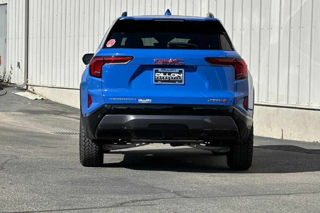 New 2027 GMC Terrain AT4 w/ Convenience Package III AWD/4WD image 7