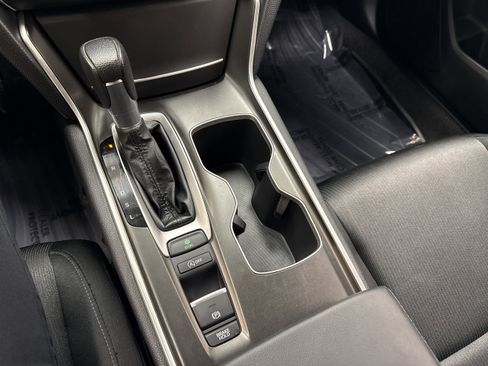 Used 2021 Honda Accord LX image 43
