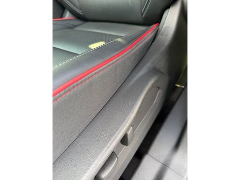 Used 2023 Buick Envision Essence w/ Sport Touring Package image 3