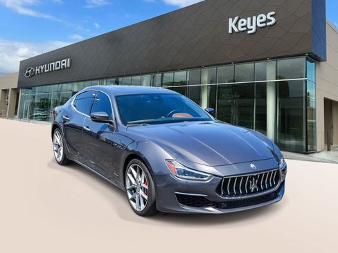 Used 2019 Maserati Ghibli S GranLusso AWD/4WD image 3