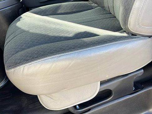 Certified 2022 Chevrolet Express 2500 w/ Driver Convenience Package image 19