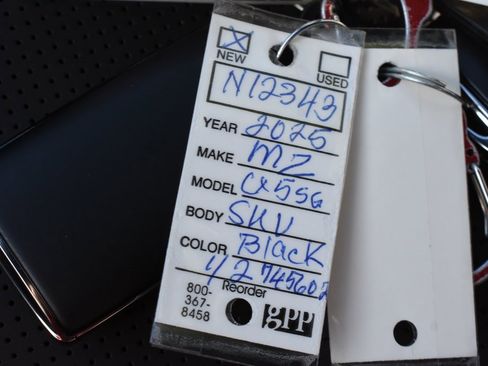 New 2025 MAZDA CX-5 Signature image 52