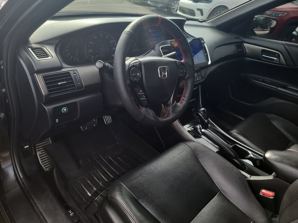 Used 2017 Honda Accord Sport Special Edition image 17