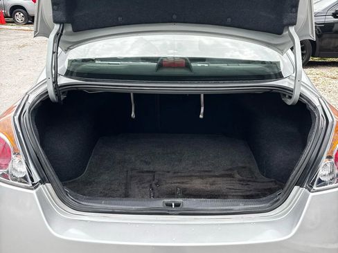 Used 2009 Nissan Altima 2.5 S FWD image 9