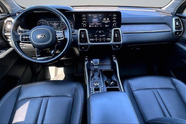 Used 2021 Kia Sorento EX w/ Panoramic Sunroof Package AWD/4WD image 7