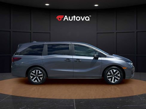 Used 2026 Honda Odyssey EX-L image 6