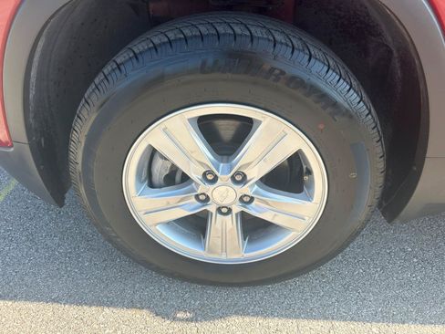 Used 2019 Chevrolet Trax LT w/ LT Convenience Package AWD/4WD image 11