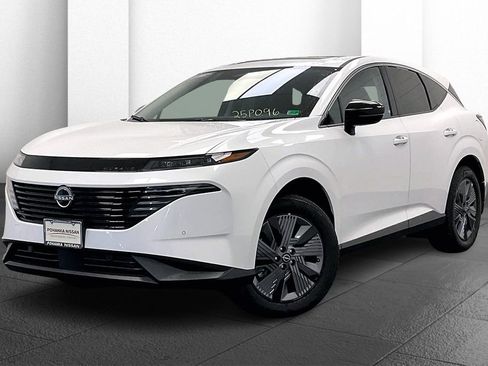 Certified 2025 Nissan Murano SL image 11