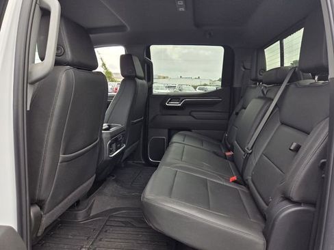 Used 2025 GMC Sierra 1500 SLT w/ SLT Premium Plus Package AWD/4WD image 10
