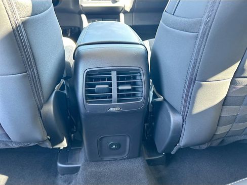 Used 2025 Ford Bronco Sport Big Bend AWD/4WD image 17