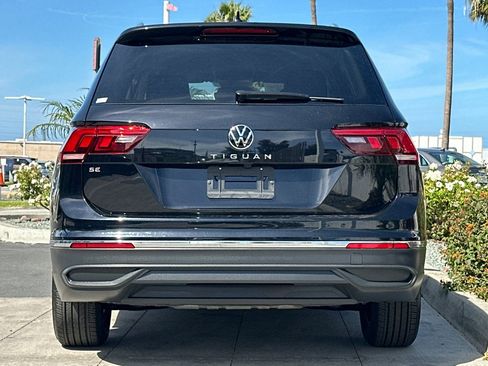 Used 2023 Volkswagen Tiguan SE FWD image 5