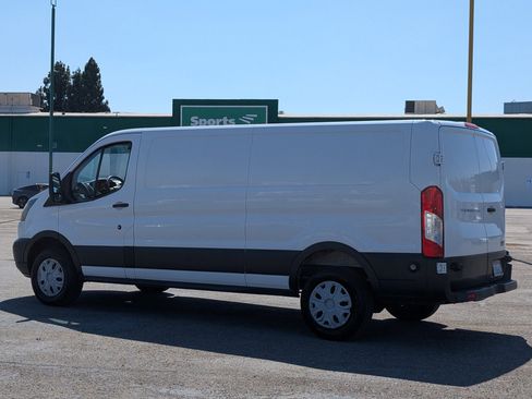 Used 2015 Ford Transit 250 148 Low Roof image 5