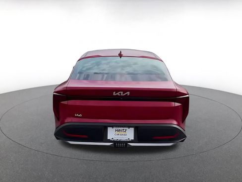 Used 2025 Kia K4 LXS image 12