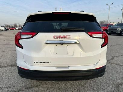 Certified 2024 GMC Terrain SLE w/ Driver Convenience Package