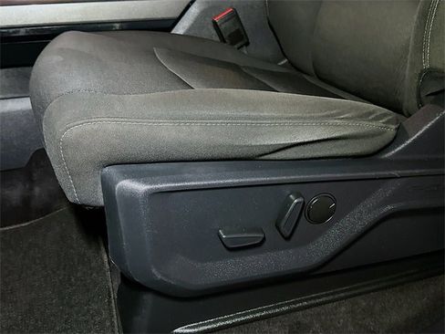 Used 2023 Ford F150 XLT w/ Equipment Group 302A High image 16