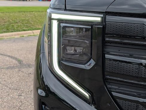New 2026 GMC Sierra 1500 Elevation w/ Elevation Premium Package AWD/4WD image 5