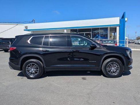 Certified 2025 GMC Acadia Elevation image 7