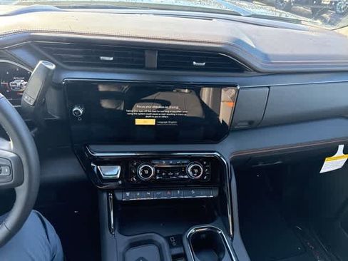 New 2026 GMC Sierra 2500 AT4 w/ AT4 Premium Plus Package image 22