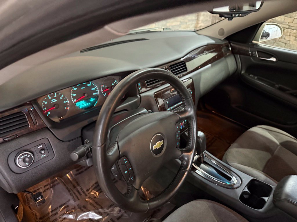 Used 2012 Chevrolet Impala LT FWD image 12