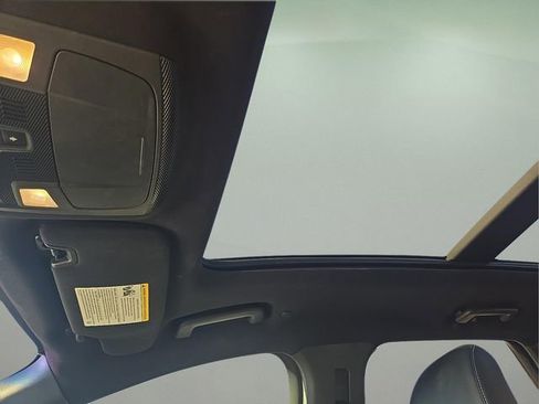 Used 2019 Ford Edge ST w/ Convenience Package image 19