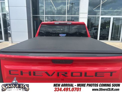 Used 2022 Chevrolet Silverado 1500 LT image 7