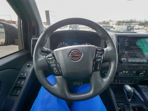 Used 2022 Nissan Frontier PRO-4X w/ Pro-4X Premium Package image 22
