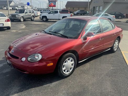 Used 1996 Ford Taurus GL image 6