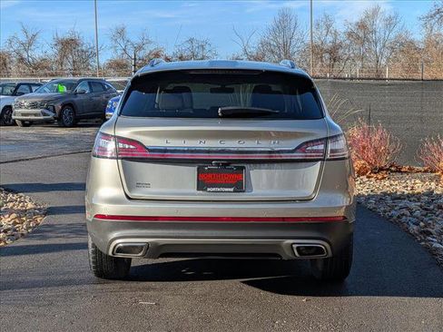 Certified 2023 Lincoln Nautilus AWD w/ Premium Package image 4