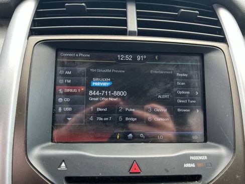 Used 2012 Ford Edge SEL AWD/4WD image 17