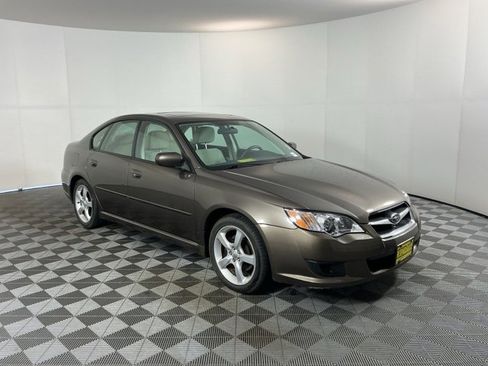 Used 2009 Subaru Legacy 2.5i Special Edition image 3