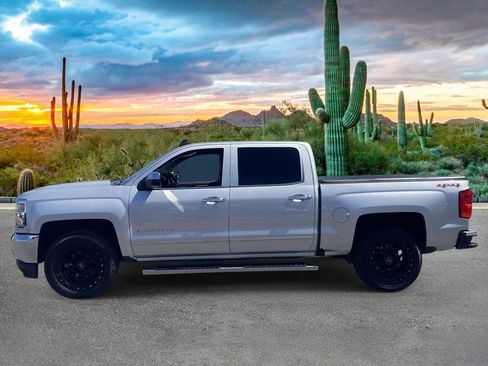 Used 2016 Chevrolet Silverado 1500 LTZ w/ LTZ Plus Package AWD/4WD image 6