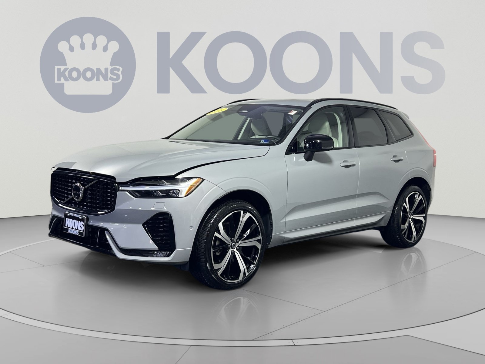 Used 2025 Volvo XC60 B5 Ultra w/ Protection Package Premier AWD/4WD image 1