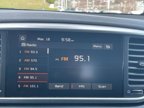 Used 2022 Kia Sportage LX w/ LX AWD Value Edition Package image 39