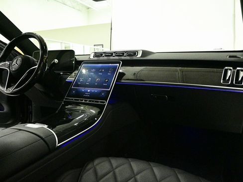 Certified 2022 Mercedes-Benz S 580 4MATIC Sedan image 14