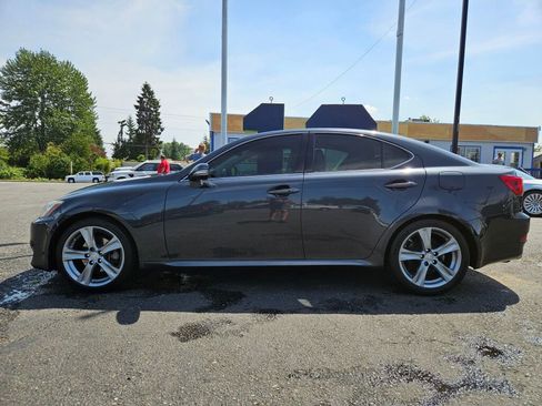 Used 2011 Lexus IS 250 image 2