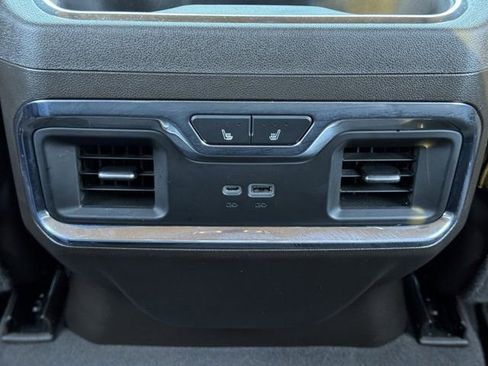 Used 2024 GMC Sierra 1500 Denali w/ Technology Package image 31