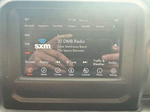 Used 2021 Jeep Gladiator Sport image 20