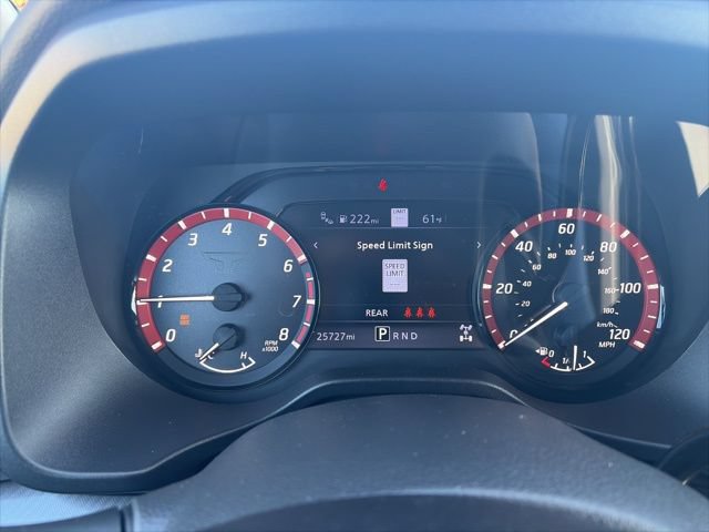 Used 2024 Nissan Titan PRO-4X w/ Pro-4x Convenience Package AWD/4WD image 21