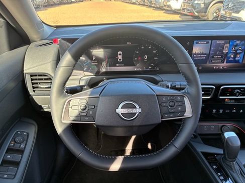 New 2026 Nissan Sentra SV w/ SV Convenience Package FWD image 14