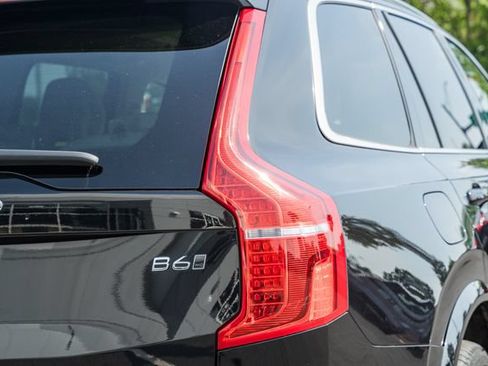 Used 2023 Volvo XC90 B6 Plus w/ Protection Package Premier AWD/4WD image 7