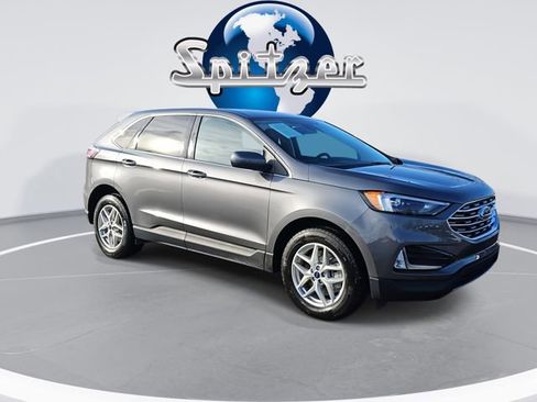 Used 2022 Ford Edge SEL w/ Convenience Package image 2