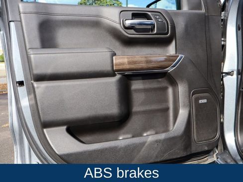 Used 2020 Chevrolet Silverado 1500 LT Trail Boss image 37