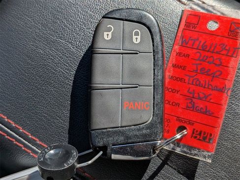 Used 2022 Jeep Compass Trailhawk image 31