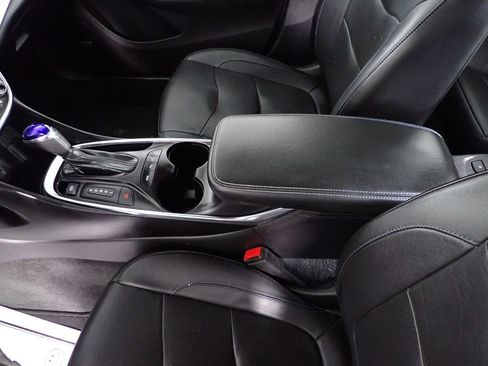 Used 2018 Chevrolet Volt Premier w/ Driver Confidence Package image 25
