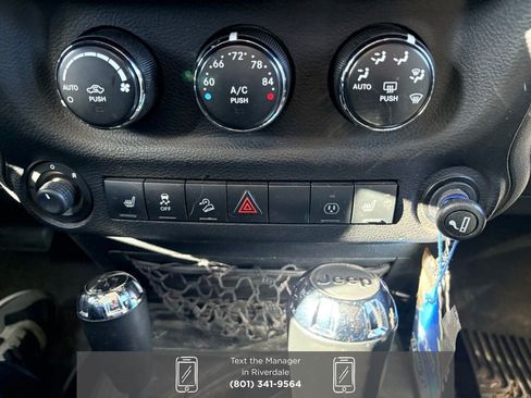 Used 2013 Jeep Wrangler Unlimited Sahara w/ Connectivity Group image 14