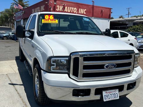 Used 2006 Ford F250 XLT RWD image 2