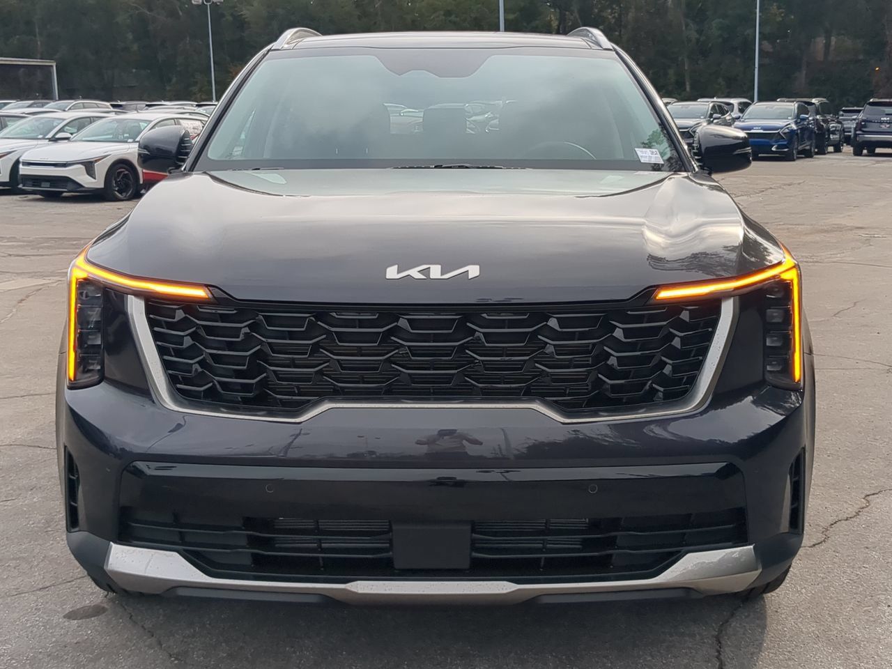 Used 2025 Kia Sorento S w/ Panoramic Sunroof Package FWD image 9