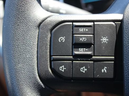 Used 2021 Ford F150 XLT AWD/4WD image 13